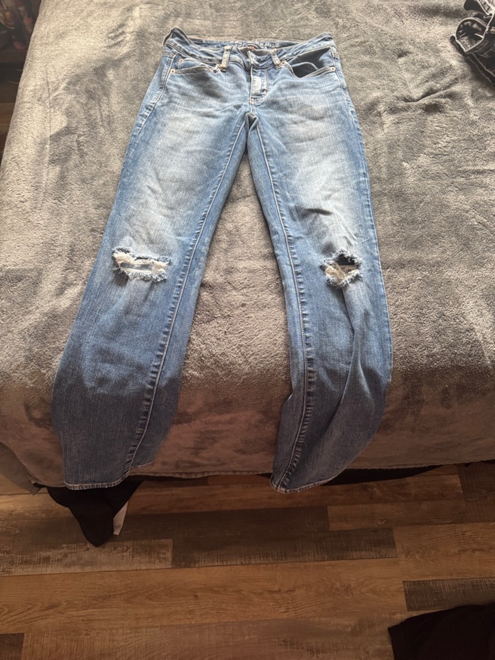 American Eagle Outfitters Distressed Light Blue Boyfriend Jeans